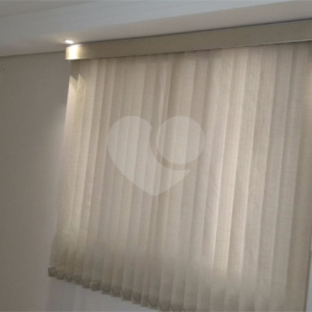 Apartamento no Condomínio Monte Azul.