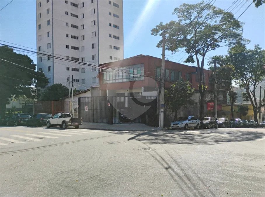 Espaço com 85 m2 na Vila Mascote