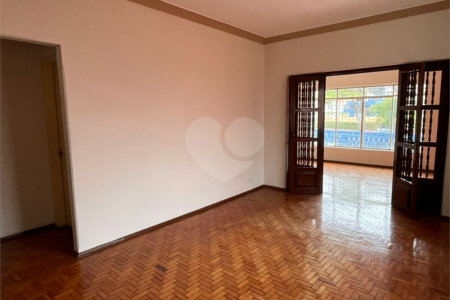 Casa à venda no Centro de São Carlos