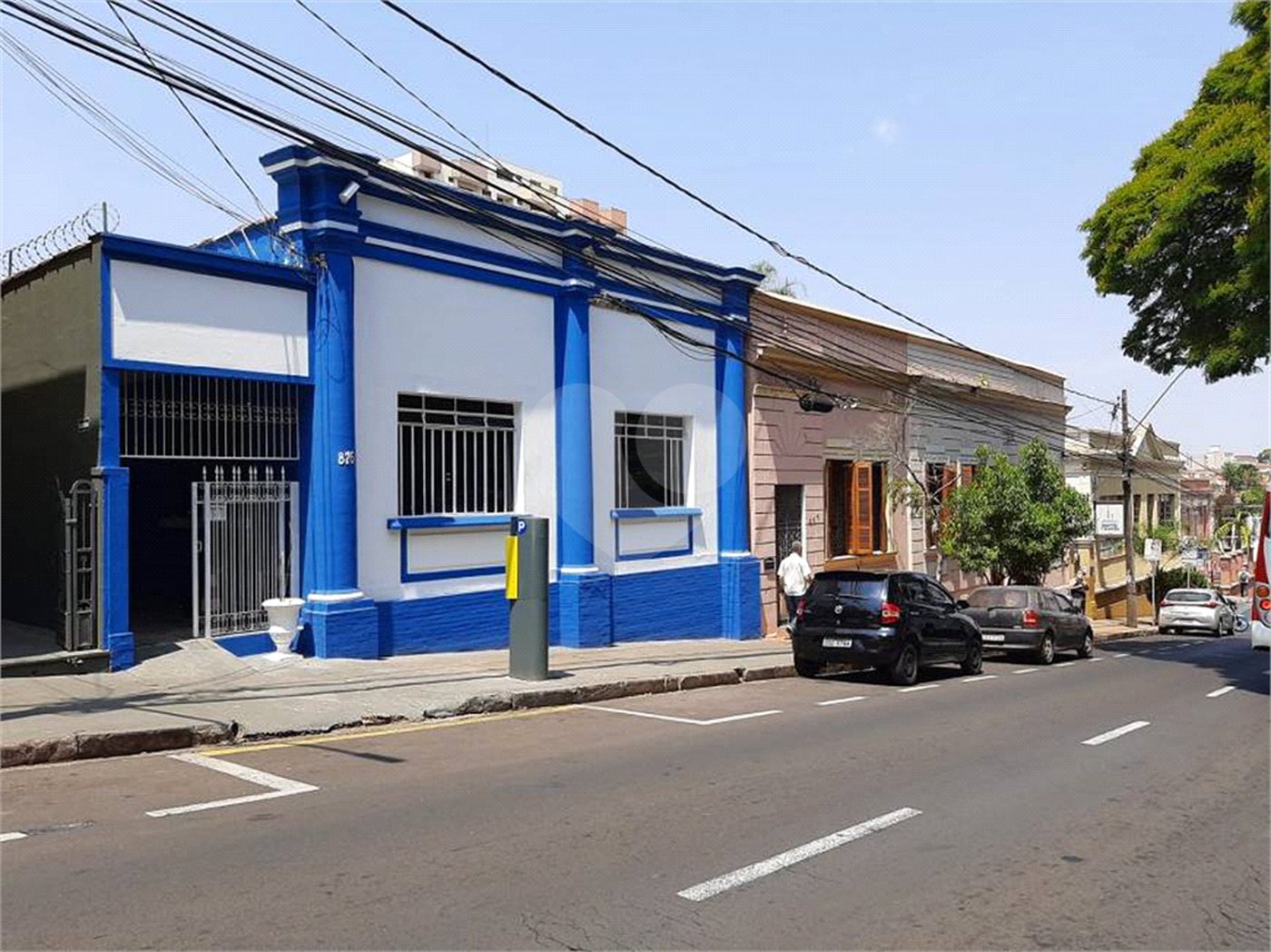 Casa Comercial no Centro.