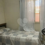 Vende-se excelente casa próxima ao Centro
