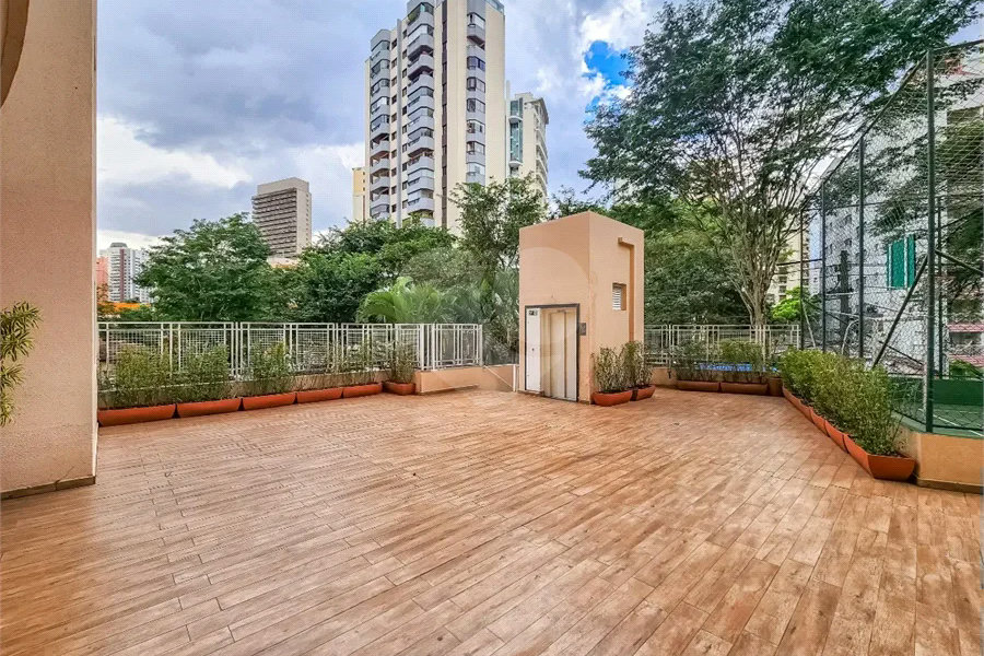 Apartamento para venda em Vila Uberabinha com 2 quartos, sendo 1 suíte, 79m²