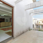 Casa Sobrado à venda com 342 m², 3 dormitórios, sendo 2 suítes, 4 vagas na Vila Mariana - São Paulo.