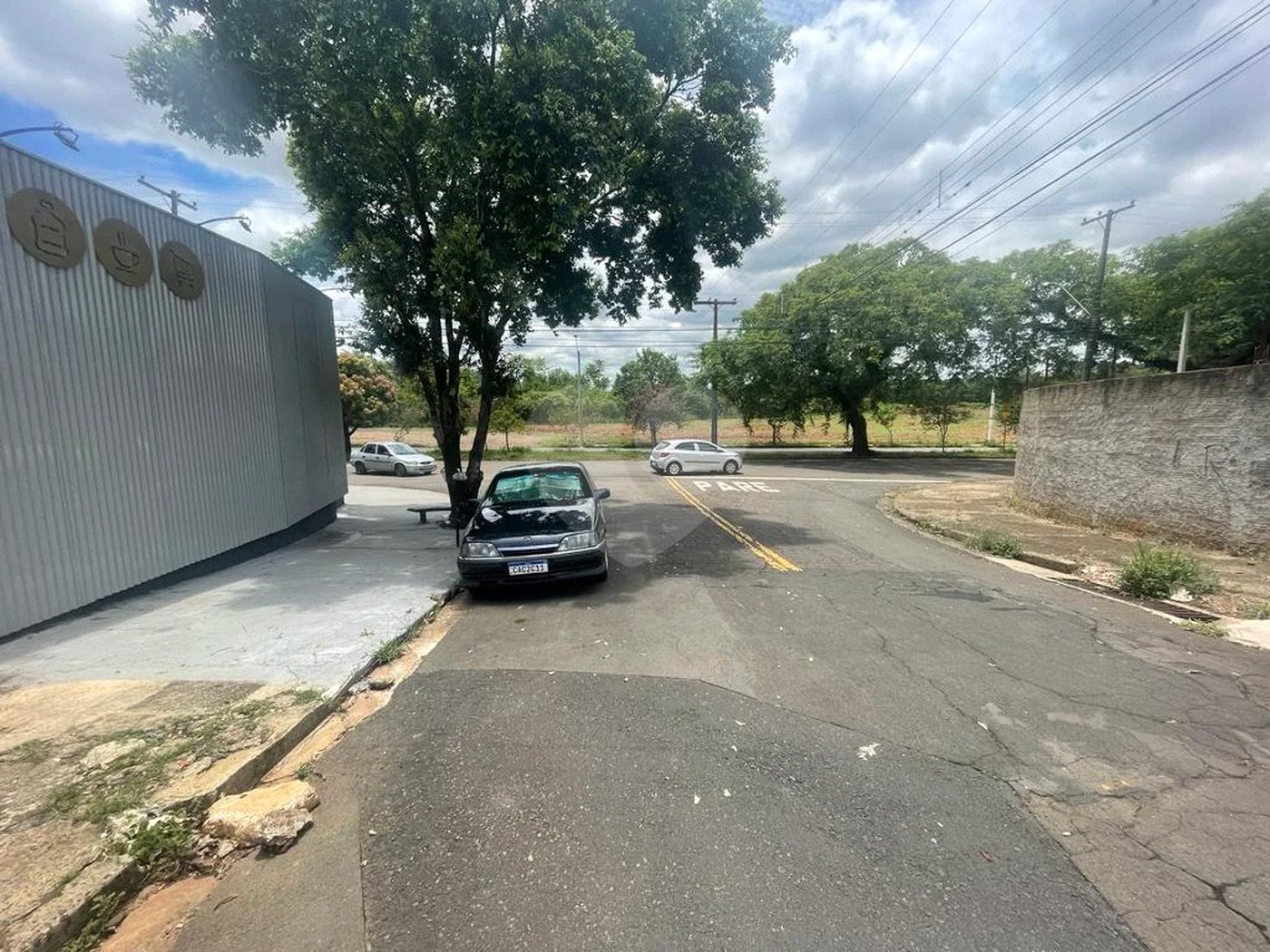 Casa disponível para venda situada no Bairro Santa Rosa em Piracicaba - SP.