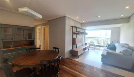 Apartamento à venda com 3 quartos, sendo 1 suíte, em Parque Reboucas, São Paulo, SP