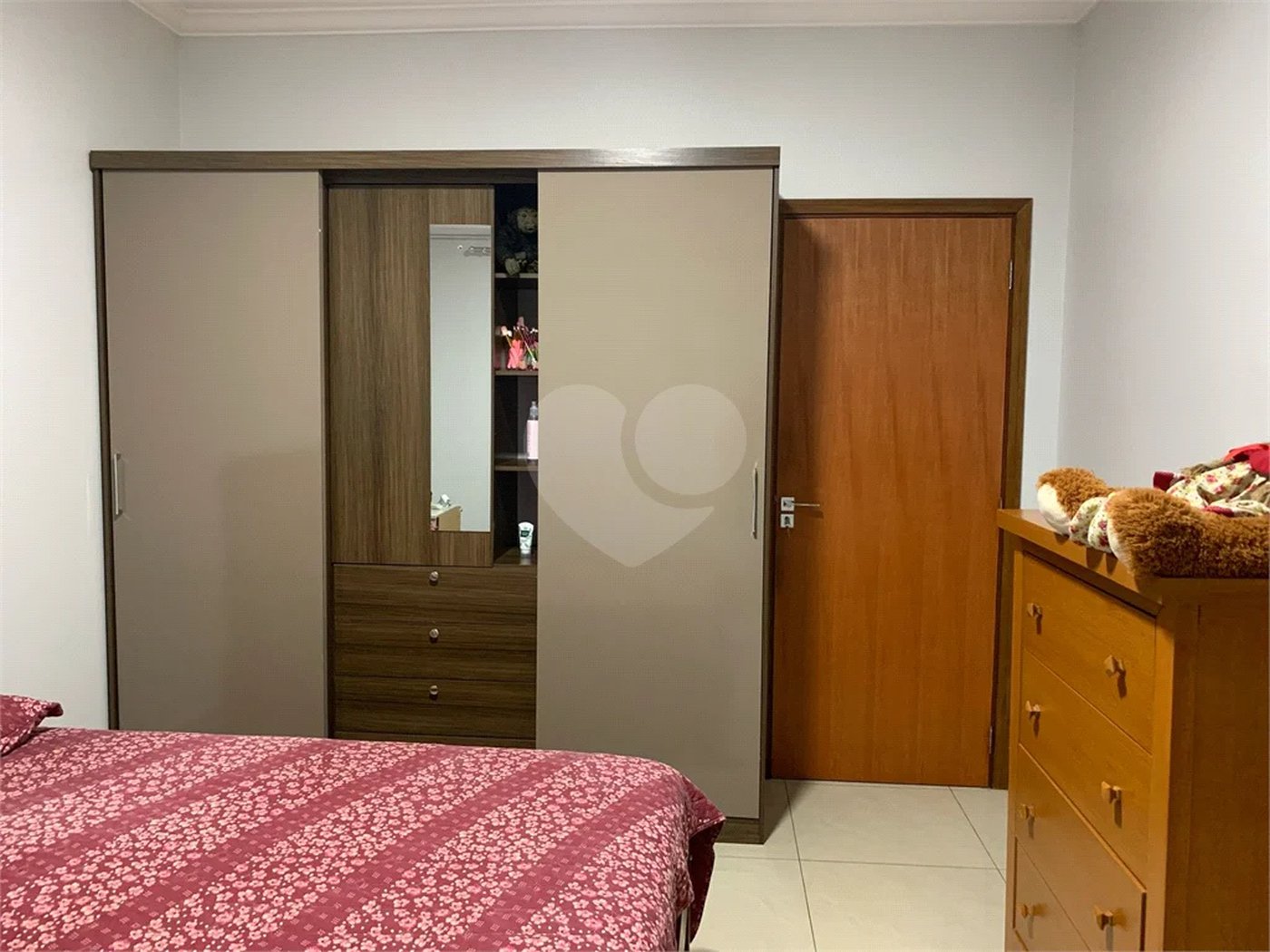 Linda Casa à Venda no Bairro Santa Rosa, na cidade de Piracicaba-SP.