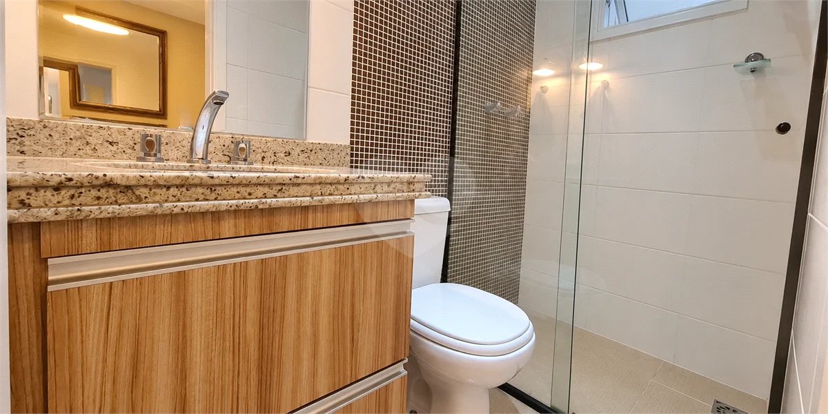 Apartamento com 3 dormitórios, 1 suíte, sala ampliada, varanda gourmet, planejados e 2 vagas. Condomínio com lazer completo e ótima localização em São Bernardo do Campo.