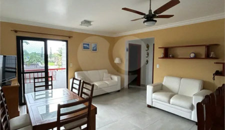 Apartamento à venda com 2 quartos, sendo 1 suíte,  em Maitinga, Bertioga, SP