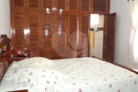 Casa térrea com 3 quartos em bolsão residencial City Campo Grande em São Paulo - SP