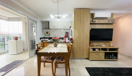 Apartamento à venda com 2 suítes em Vila Scarpelli, Santo André, SP