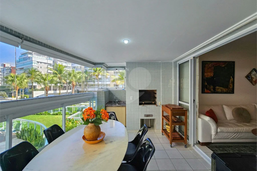 Apartamento à venda com 4 suítes em Riviera de São Lourenço, Bertioga, SP