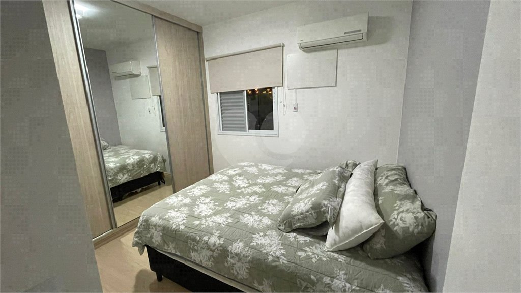 Apartamento no Condomínio Parque dos Manacás.