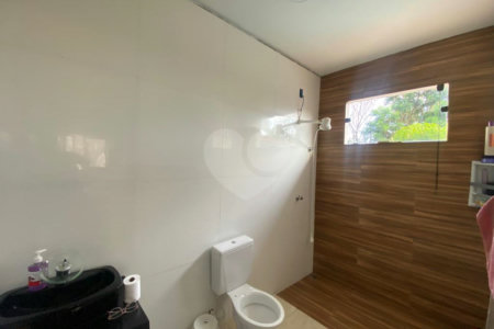Excelente casa toda reformada e com otimo acabamento com churrasqueira e piscina