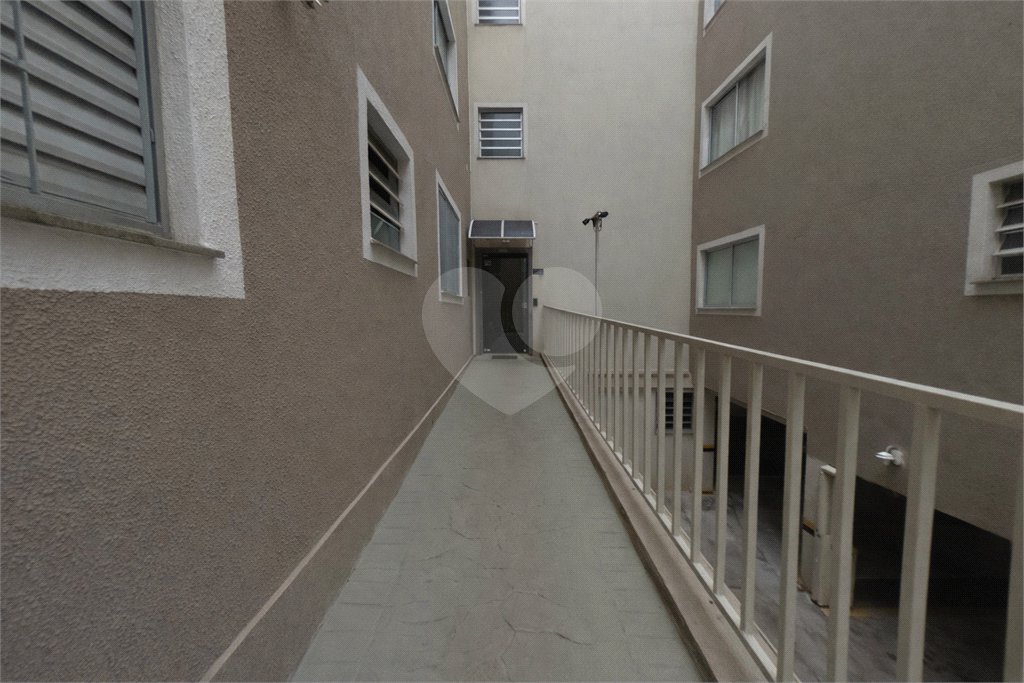 Apartamento à venda com 3 quartos, sendo 1 suíte - no condomínio Carlos Magno, São Carlos - SP