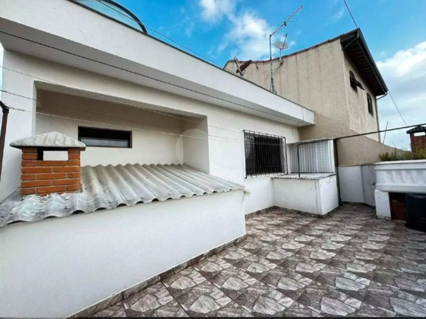 Casa com 124m² , 3 dormitórios , 4 vagas de garagem , à venda , na Vila Sacadura Cabral em Santo André.
