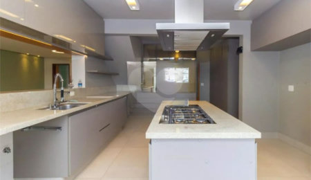 Apartamento à venda com 4 quartos, sendo 2 suítes,  em Ipiranga, São Paulo, SP