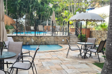 Apartamento à venda no Campo Belo com 110m², 03 dormitórios sendo 01 suite, 2 vagas - São Paulo/S