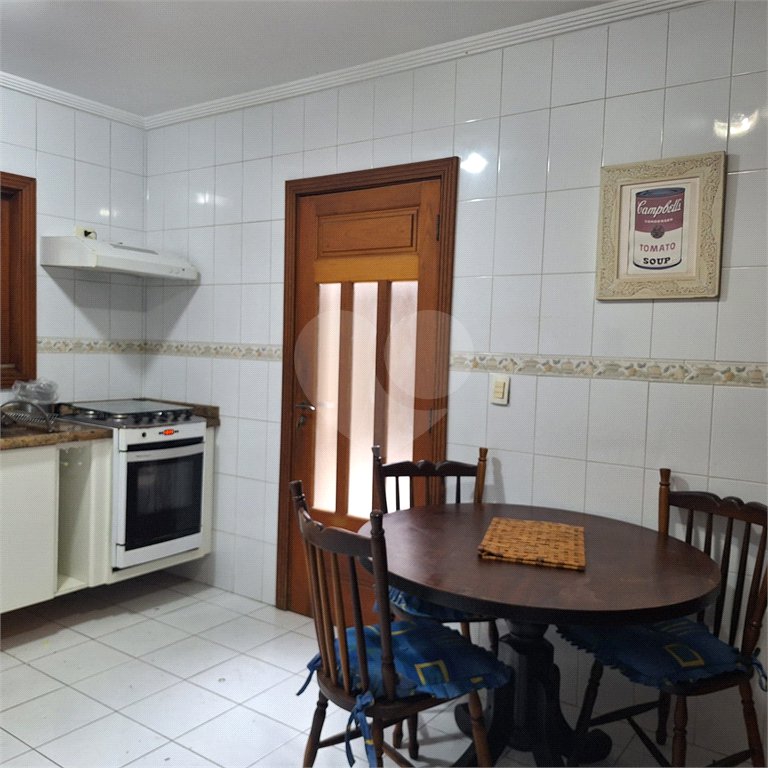 Sobrado à venda com 3 suítes em Santana, São Paulo, SP