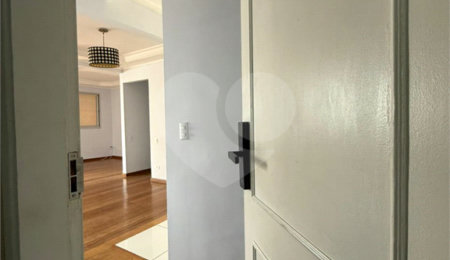 Apartamento à venda com 2 quartos, sendo 1 suíte, em Vila Gumercindo, São Paulo, SP