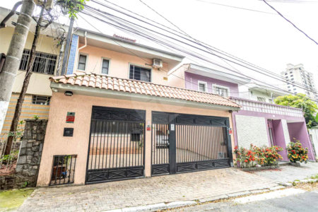 Sobrado Residencial à Venda – Vila Mariana – 274 m² de Área Útil