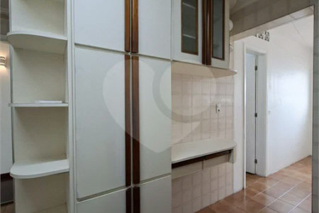 GRANDE OPORTUNIDADE DE COMPRA! APARTAMENTO DE 96m² NO CONDOMÍNIO CÓRSEGA