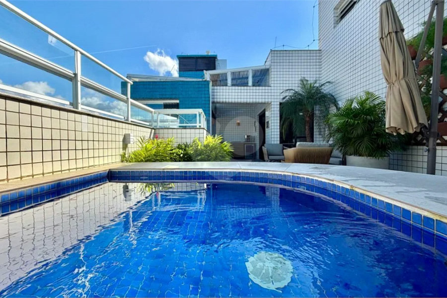 Cobertura à venda com 4 quartos, sendo 1 suíte,  em Riviera de São Lourenço, Bertioga, SP