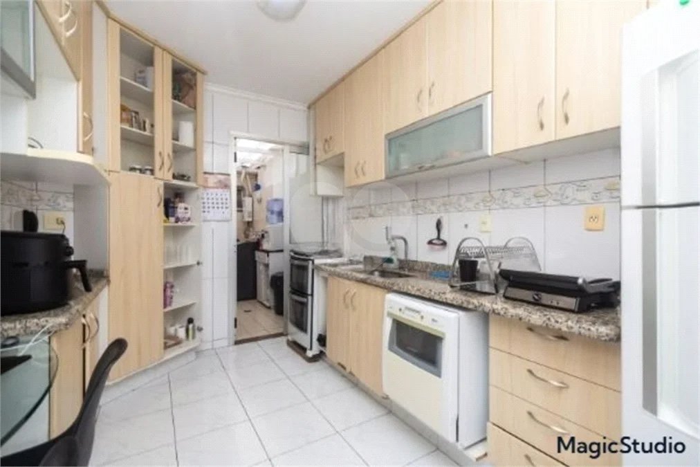 Casa com 260m², 3 dormitórios, 4 vagas, à venda em São Caetano do Sul.