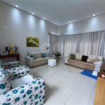 Apresento essa belíssima casa no Condomínio Delle Stelle - Louveira SP