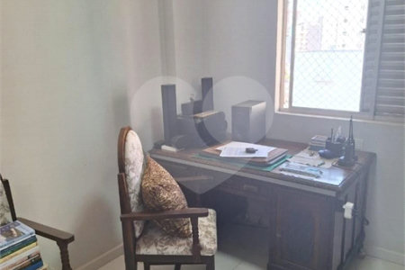 BAURU Vende-se Apartamento