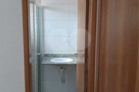 Casa em condomínio com 55m² , 2 dormitórios , sendo 2 suítes , 2 vagas , à venda na Penha.