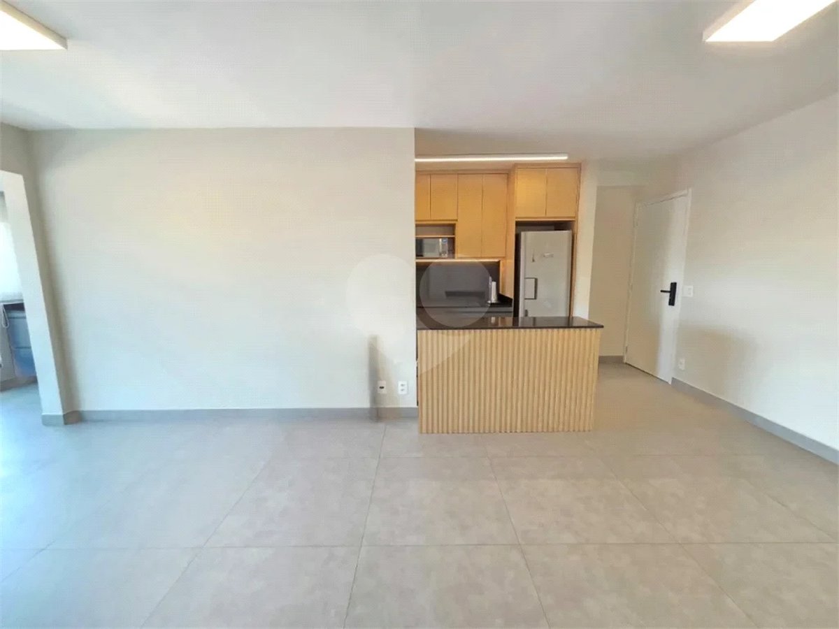 APARTAMENTO PRÓXIMO AO METRÕ SÃO JUDAS - 3 DORMITÓRIOS