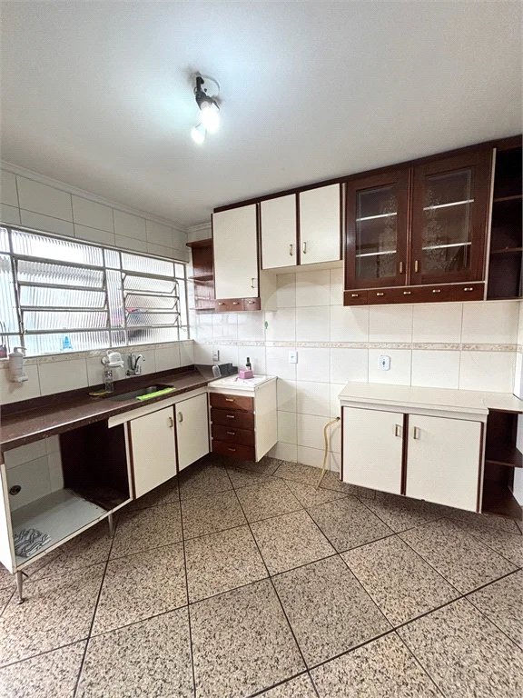 Sobrado com 3 dormitórios,1 suite, Quintal gourmet, 4 vagas à Venda no bairro Parada Inglesa em São Paulo.