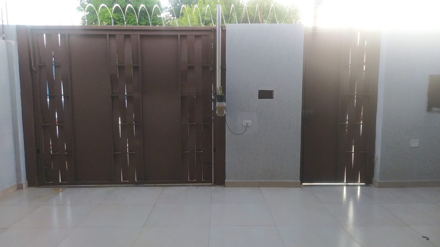 Casa à venda com 2 quartos em Jardim Paranapunga, Três Lagoas, MS