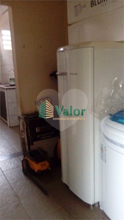 Casa com 3 dormitórios na Vila Prado