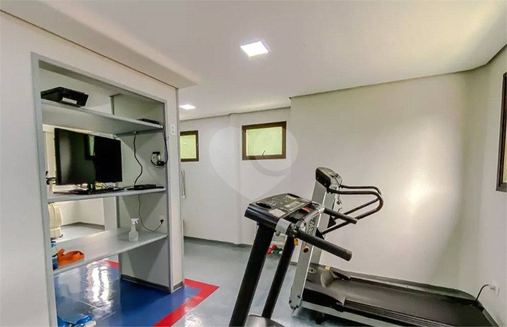 Apartamento na Região do Anália Franco Próximo ao Shopping com 3 Dormitórios sendo 1 Suíte e 2 Vagas de Garagem