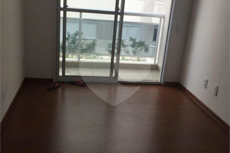 Apartamento Residencial no Brás