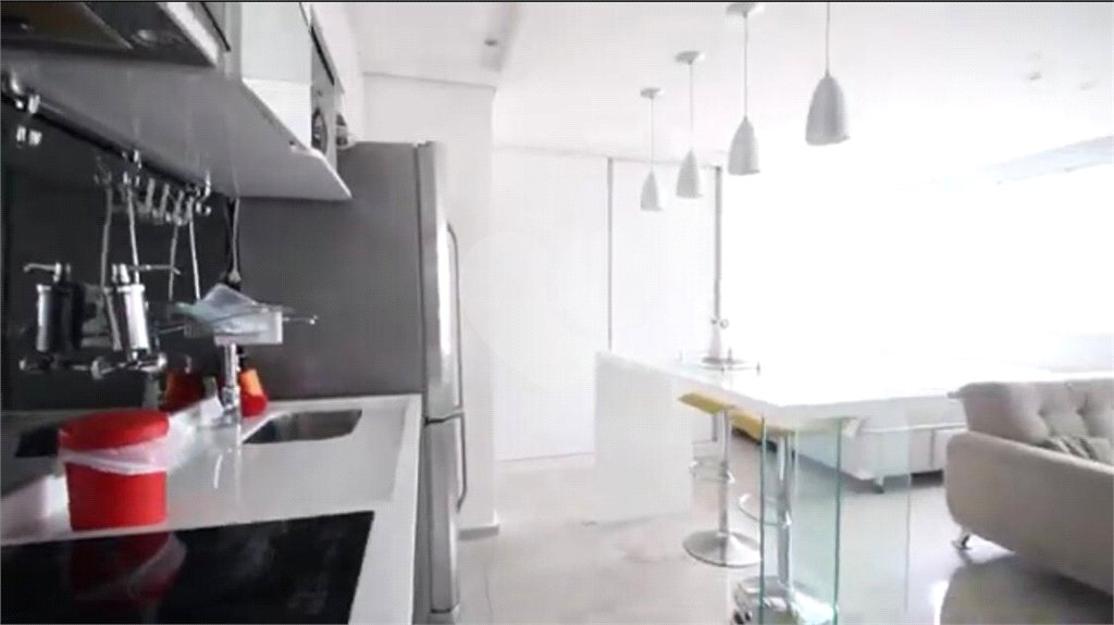 LINDO APARTAMENTO DE 42M² COM SUITE E VAGA DE GARAGEM LOCALIZADO NO PARAISO