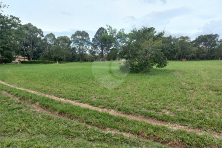 Loteamento Residencial no Condomínio Vila Pinhal do Broa