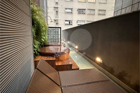 Studio Mobiliado à venda com 31m², 1 quarto Vila Nova Conceição - Estuda permuta.