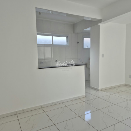 Apartamento para alugar com 2 quartos, sendo 1 suíte, em Alvinópolis, Atibaia, SP