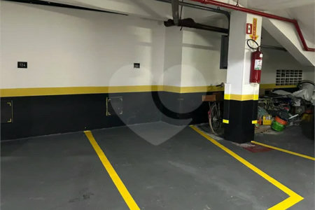 Amplo e Clássico: Apartamento de 90 m² em Higienópolis!