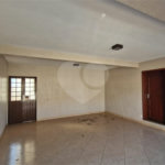 Casa/Sobrado a venda no Timburis em São Carlos