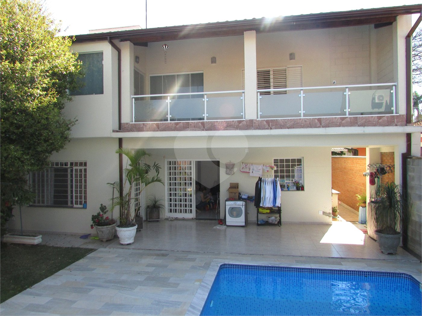 R$ 1.272.000,00 sobrado de 3 do com excelente acabamento. Vale apena visitar!!!