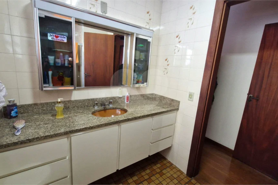 Sobrado a venda | 4 Dormitorios ( 2 suites) | 5 vagas na Vila Albertina