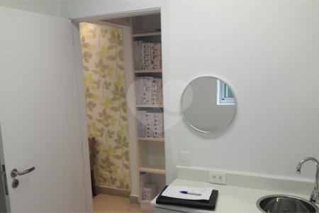 Sobrado à venda com 5 quartos em Chácara Santo Antônio (zona Sul), São Paulo, SP