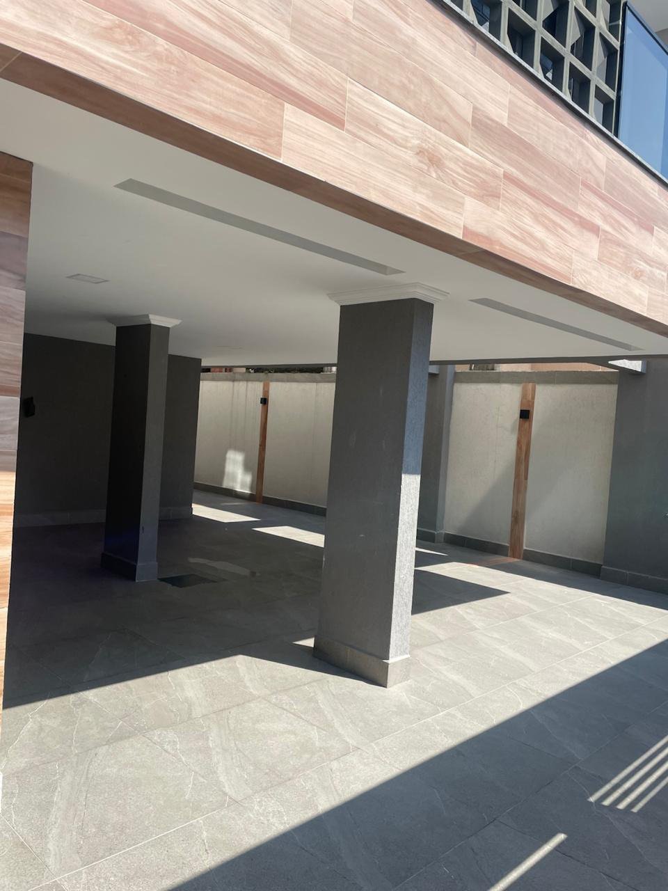 🌊 OPORTUNIDADE ÚNICA EM PRAIA GRANDE – VILA MIRIM! 🏡