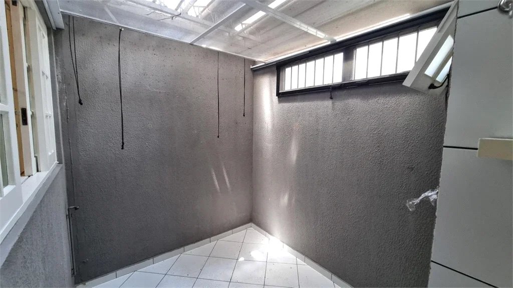 SOBRADO DE 3 DORMITORIOS EM CONDOMINIO À VENDA – PRÓXIMO À USP E À PRAÇA ELIS REGINA