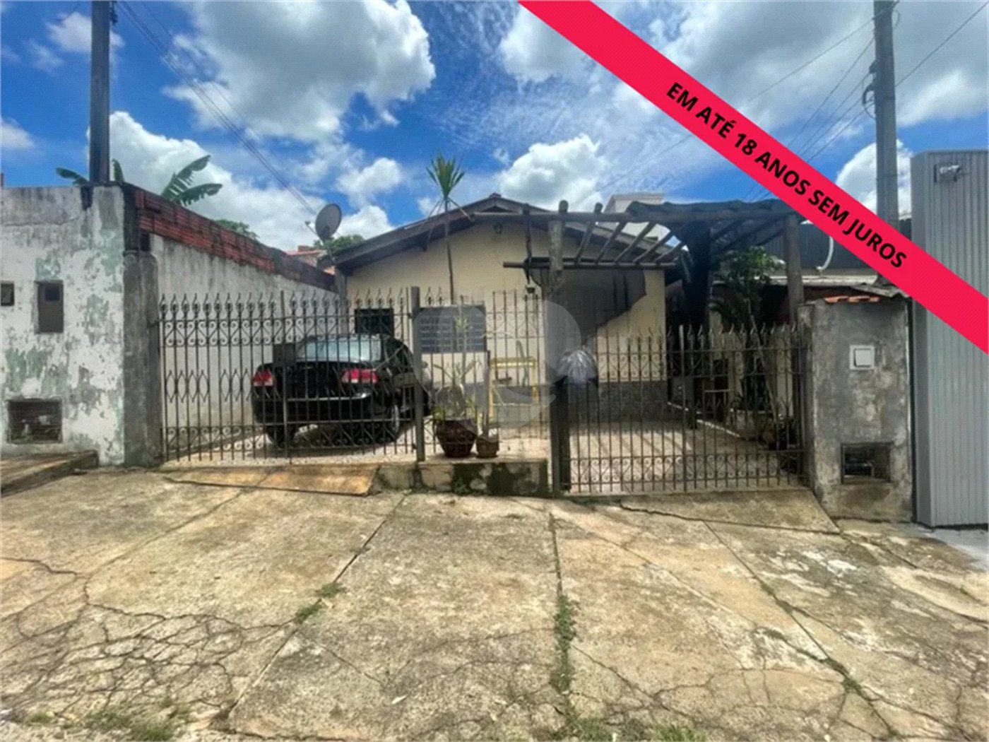 Casa disponível para venda situada no Bairro Santa Rosa em Piracicaba - SP.