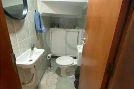 CASA A VENDA NO VISTA LINDA, 3 DORMITORIOS, 2 BANHEIROS, 2 VAGAS, SÃO JOSÉ DOS CAMPOS/SP.