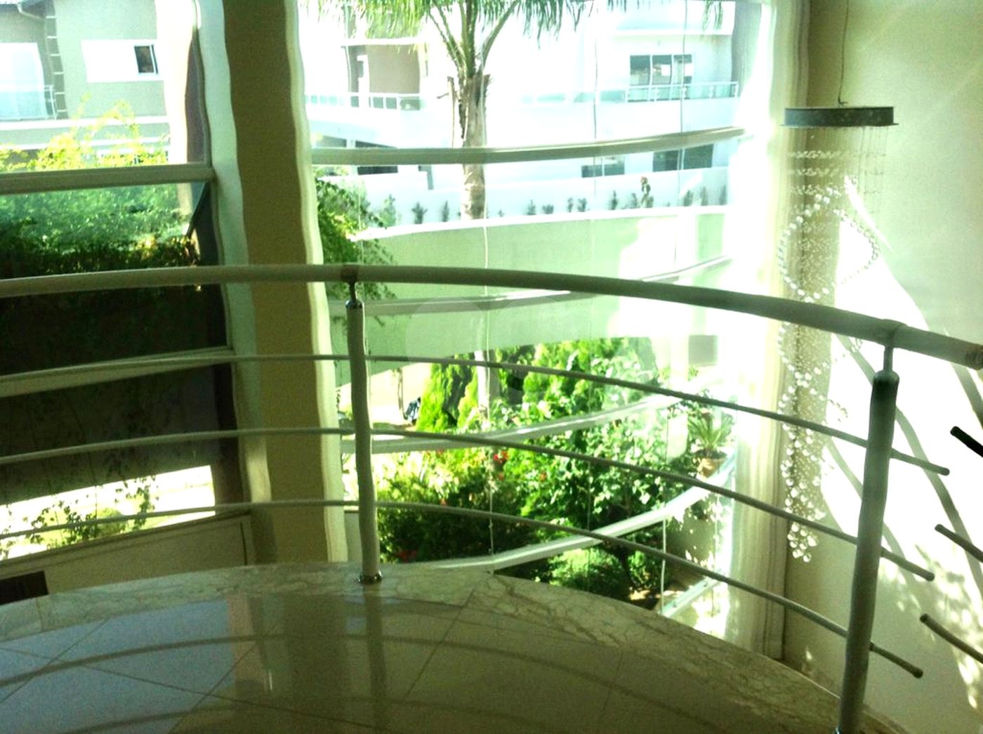Indaiatuba - Casa no Condomínio Amstalden - Sobrado - 4 suítes - 2 banheiros sociais - Piscina aquecida com Hidro - Móveis planejados - 334,89 de obra - 370 construção com a piscina - IPTU 513,00 - Condomínio 1091,00 - Condomínio com salão de festa - Quadra de futebol - Lago para pescas